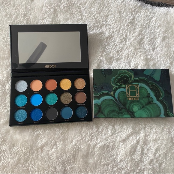 hipdot Cenote eyeshadow palette - Picture 5 of 5